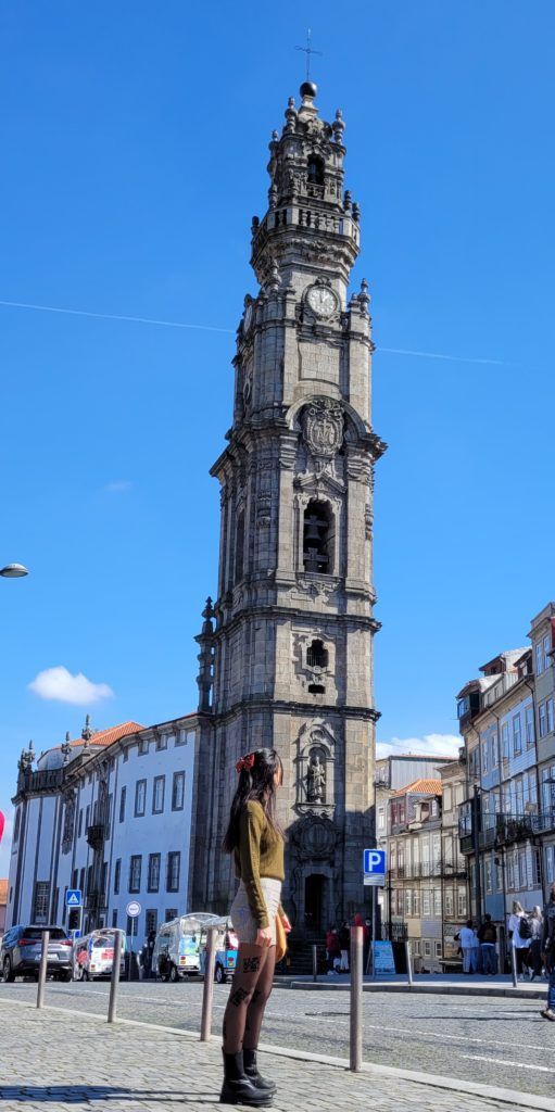 travelmoca clerigos que ver en oporto
